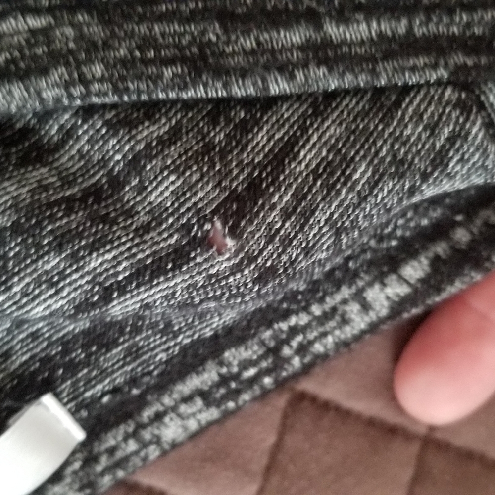 Sweater - Picture 4 of 5